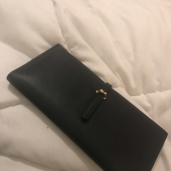 Black mumuso wallet - Picture 2 of 8